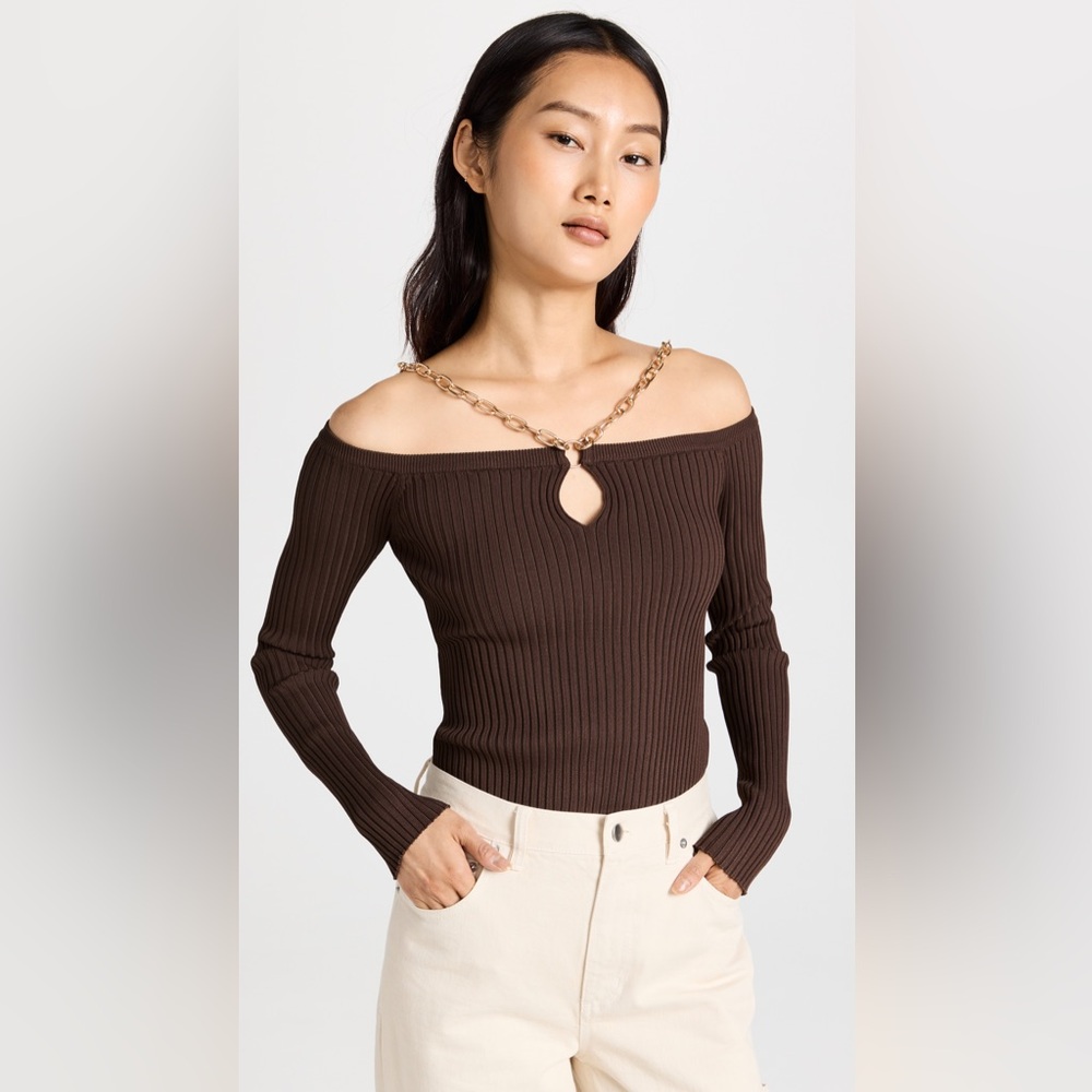 Moon River Chain Top in Brown